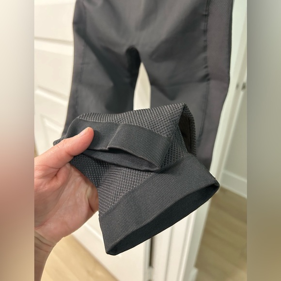 lululemon athletica Charcoal textured Leggings - Picture 5 of 7